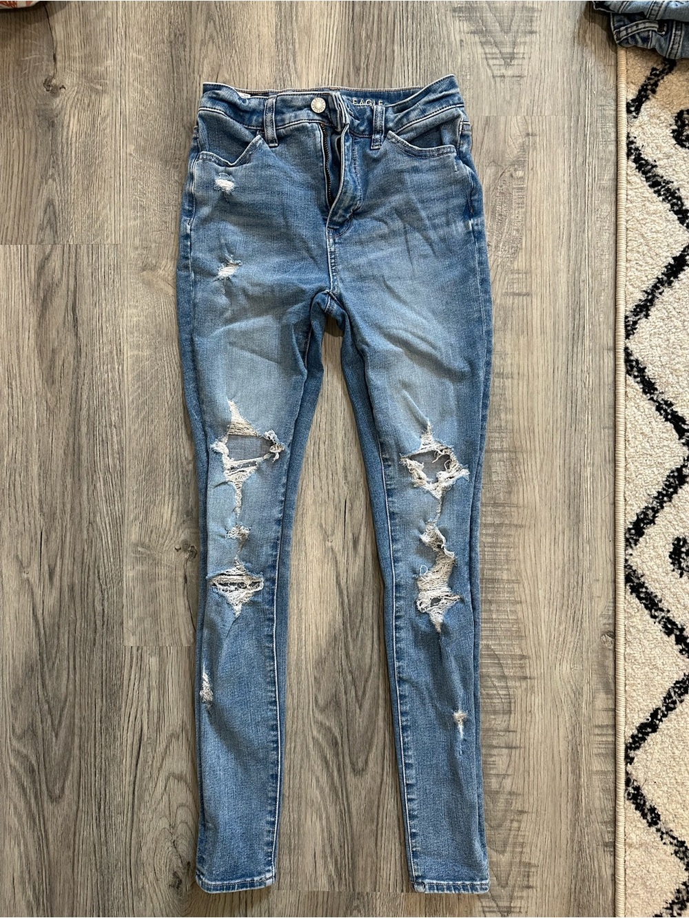 American Eagle Outfitters Light Blue Ripped Skinny Jeans